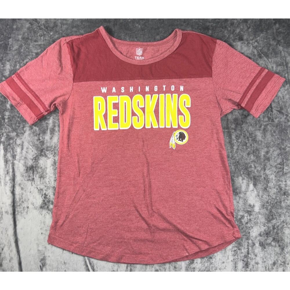 Washington Redskins NFL Team Apparel Burgundy T-Shirt Womens Medium Short Sleeve